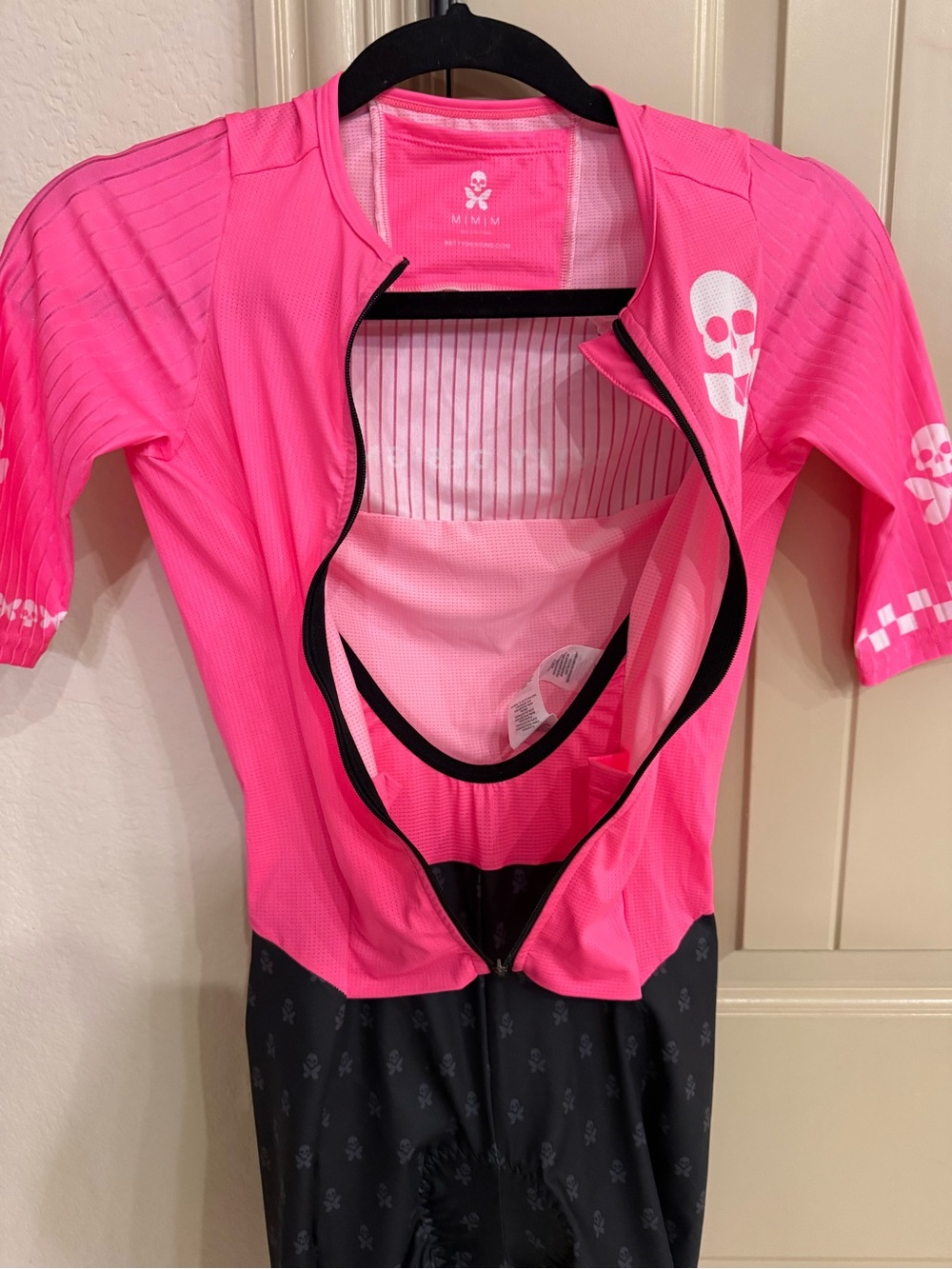 Betty Designs Pink Betty Pro Short Sleeve Triathlon Race Suit size medium - Picture 10 of 10